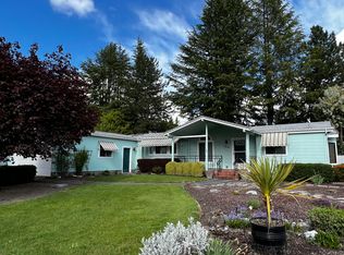 1854 Tamarac Ln, Grants Pass, OR