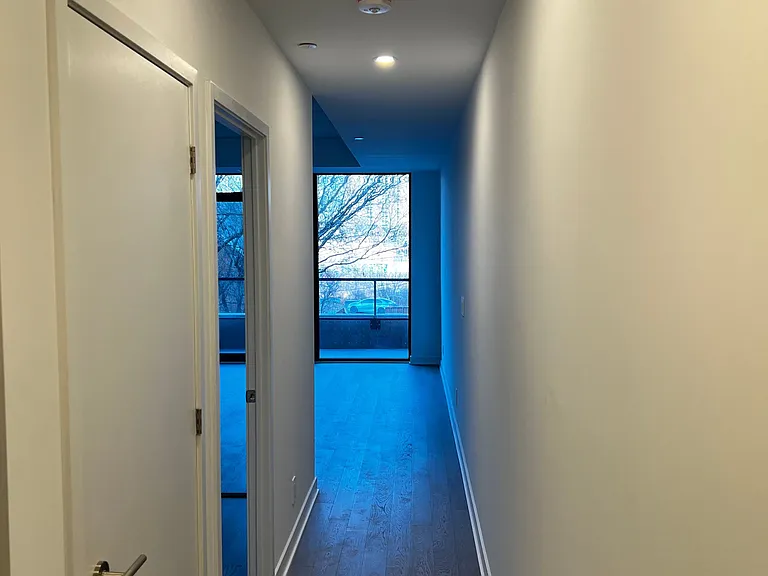2720 Dundas St W #215 — Photo 3