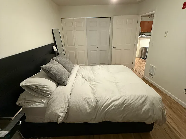 621 5th Ave N #208 — Photo 2