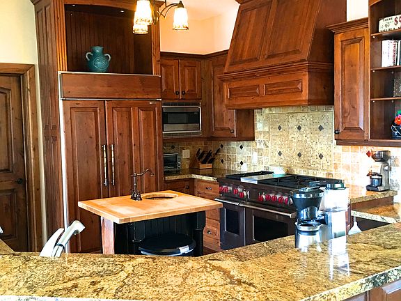 2nd image of 5865 Mountain Ranch Dr