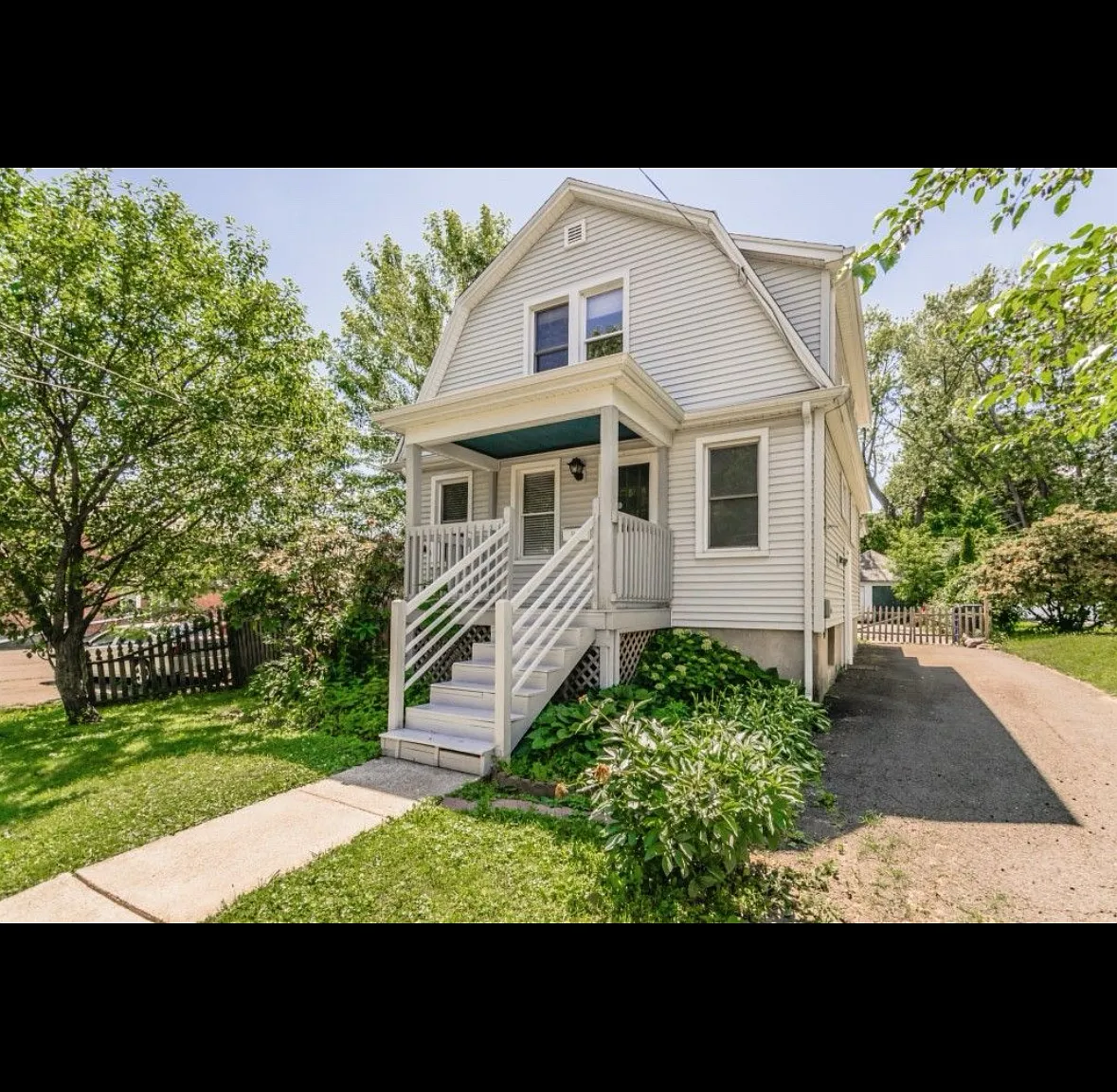 3 bed, 1215 sqft, $2,800 — Photo 1