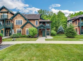 10 Pine St #23, Vernon, NJ 07462