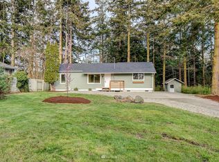1094 Donald Ave, Oak Harbor, WA 98277