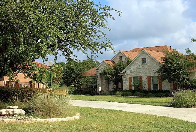 Peaceful Acreage SF Home