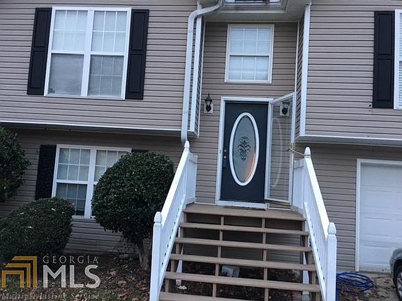 3rd image of 3844 Valley Creek Dr