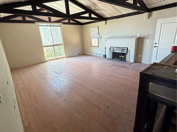 3rd image of 7157 Leota Ln
