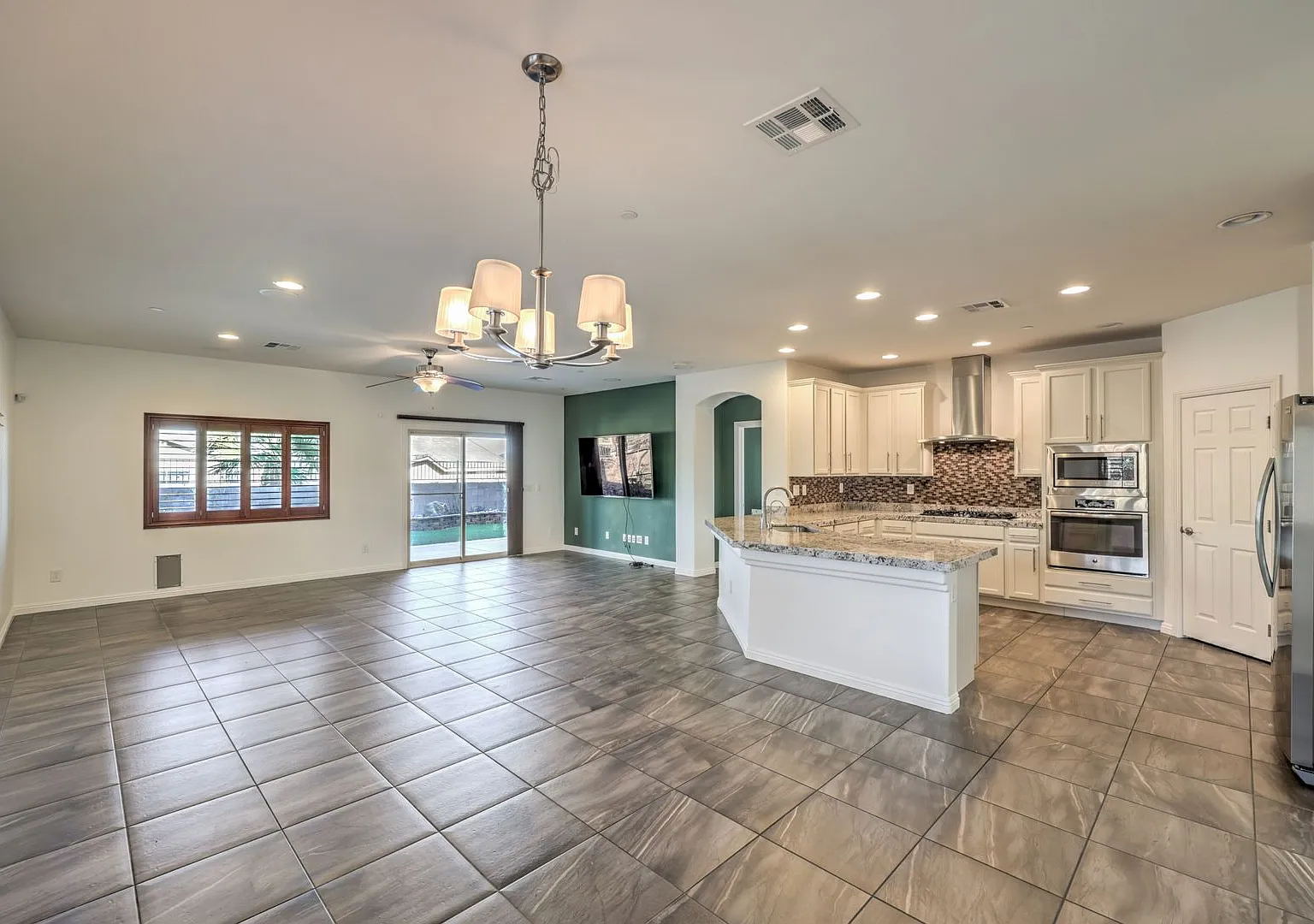 Beautiful Henderson Home For Rent. — Photo 3