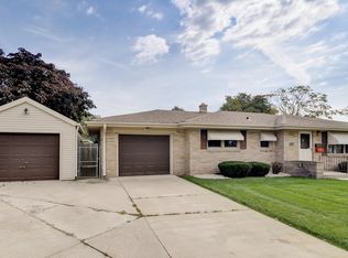 3833 Green St, Racine, WI 53402