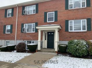 27 N Union St #2, Arlington, MA 02474
