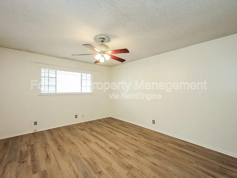 3647 Pinebluff Dr — Photo 10