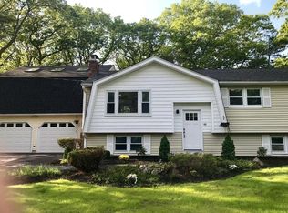 48 Old Farm Rd, Mansfield, MA 02048