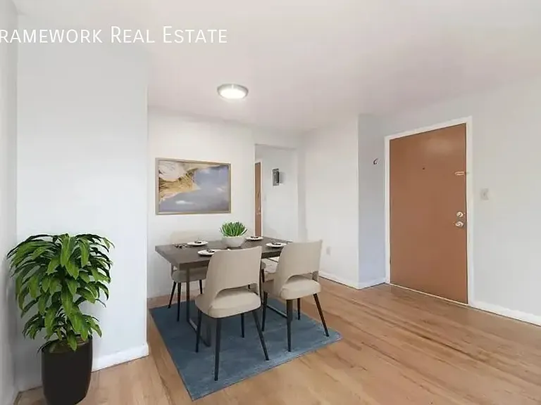 717 Oak St #2 — Photo 3