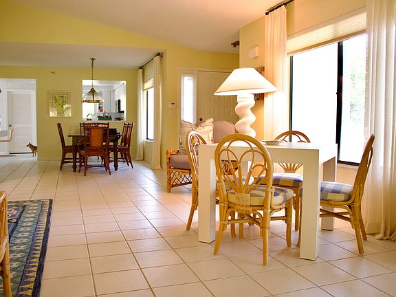 4th image of 7254 Clunie Place #15004