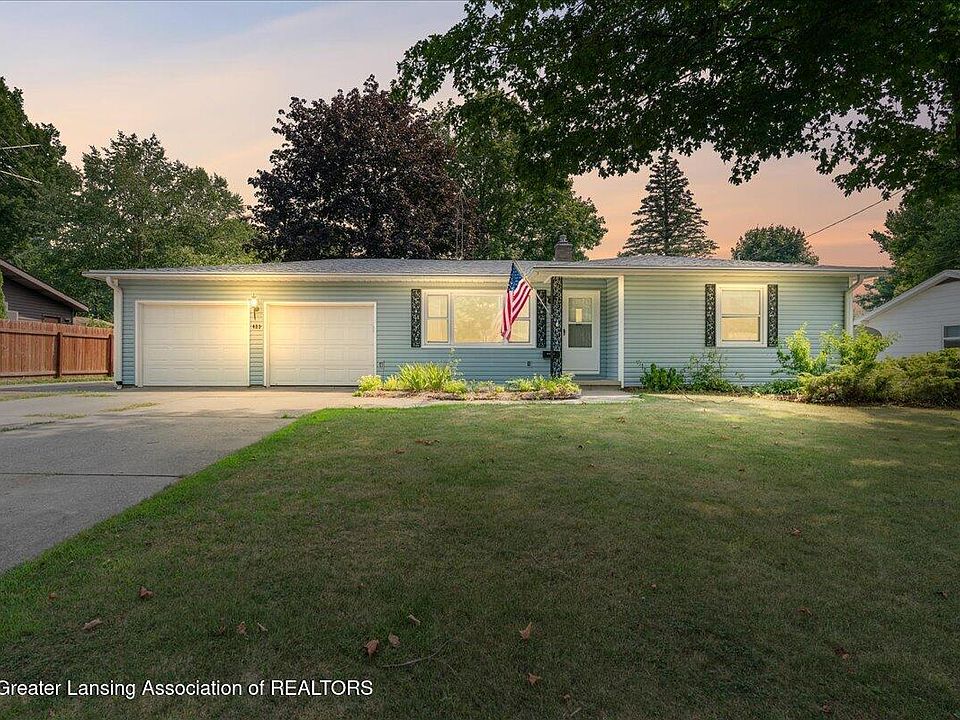 1st image of 423 W Cherry St