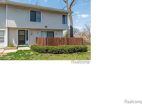 1st image of 807 Corners Ct #1