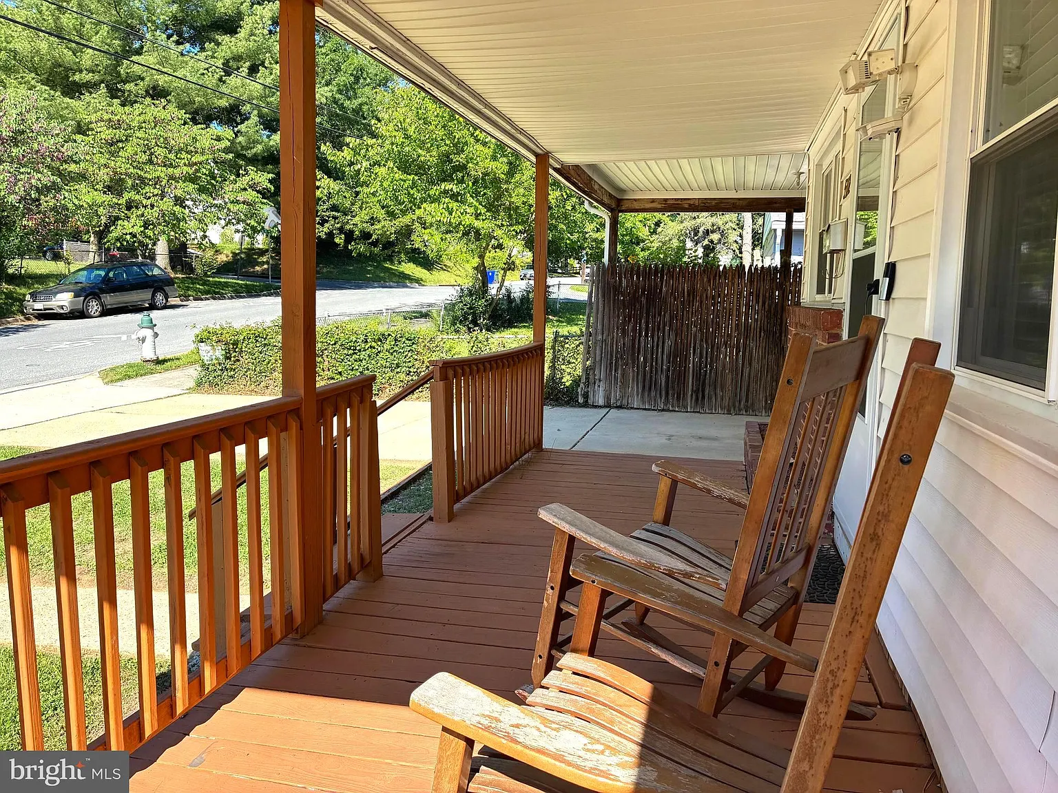 5 bed, 1216 sqft, $3,750 — Photo 3