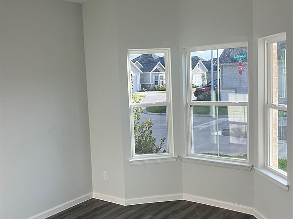 2nd image of 9612 Jenny Park Pl