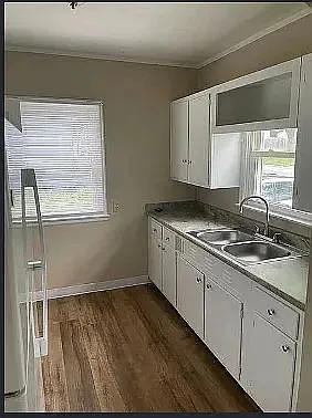 2 bed, 1.0 bath, 844 sqft, $1,595 — Photo 2