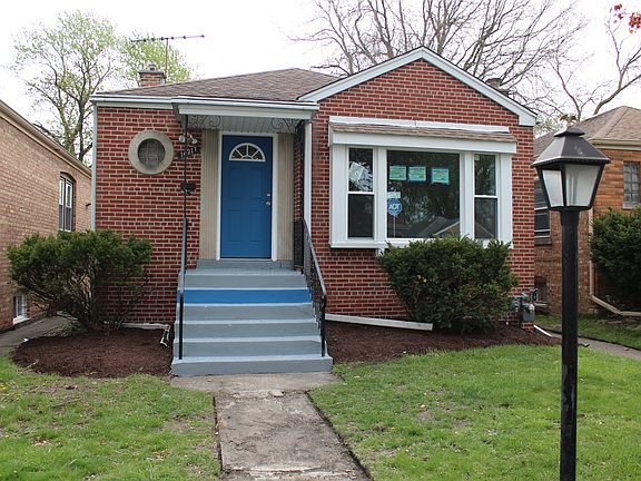 2nd image of 14217 S Lowe Ave
