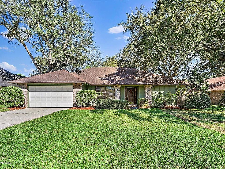 1st image of 3563 Oldfield Lake Ct