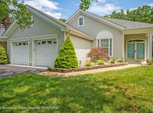 79 Golden Seasons Dr, Lakewood, NJ 08701
