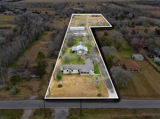 19645 Nordt Rd, Damon, TX 77430