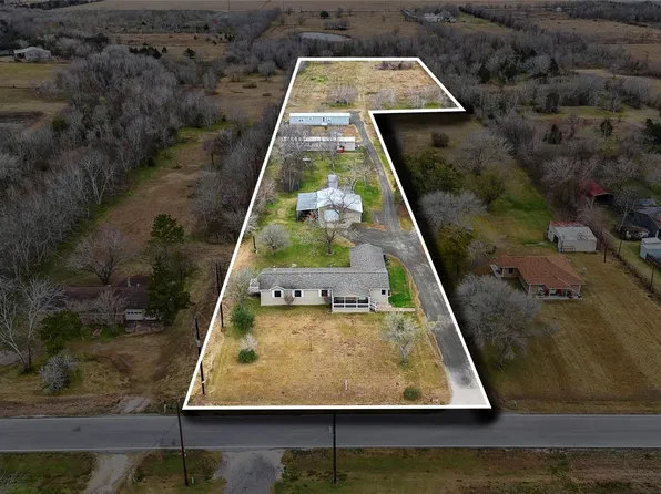 19645 Nordt Rd, Damon, TX 77430