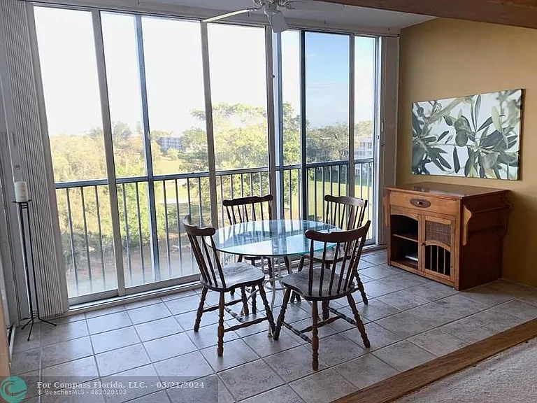 3300 N Palm Aire Dr #606 — Photo 2
