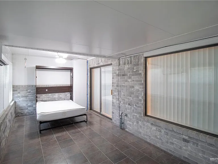 1510 River Bend Dr #6 — Photo 14