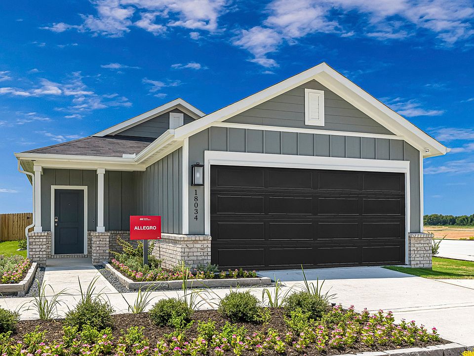 hj-tx-hou-redbud-18034-old-barrel-front-entra...