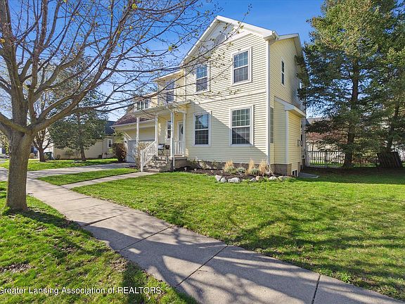 2nd image of 552 Anhinga Dr