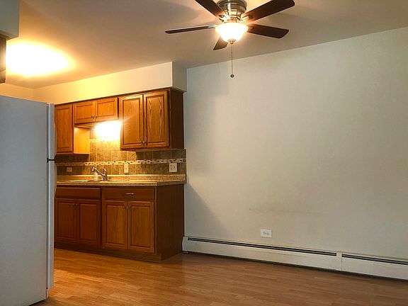 4th image of 8231 Archer Ave APT 3