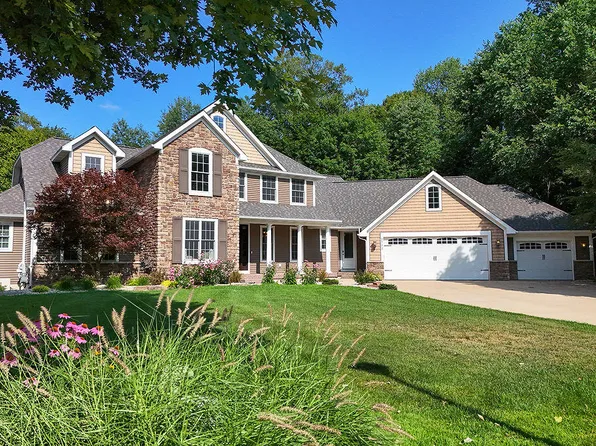 3703 Westbeech Ct, Hudsonville, MI 49426