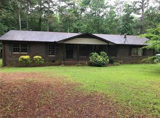 611 Hollingshed Rd, Dallas, GA 30132