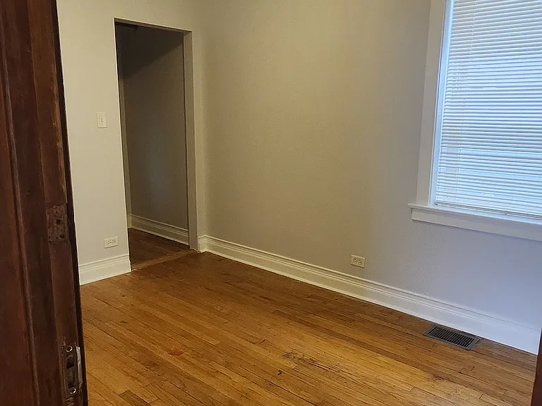 4854 W Potomac Ave #1 — Photo 10