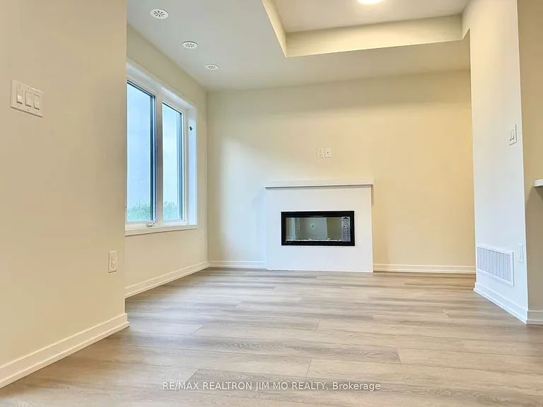 109 Matawin Ln — Photo 14