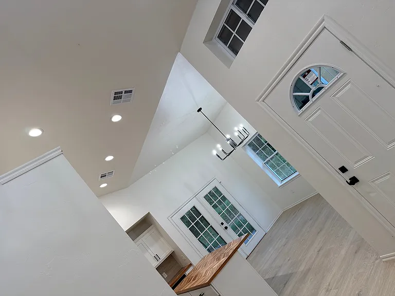 7821 N Range Rd — Photo 3