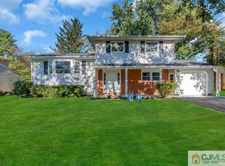 1217 Dakota Rd, North Brunswick, NJ 08902