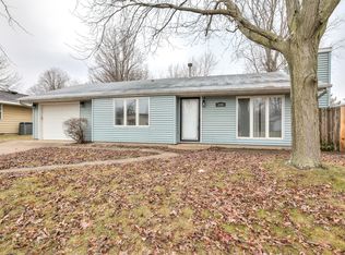 3304 W John St, Champaign, IL 61821