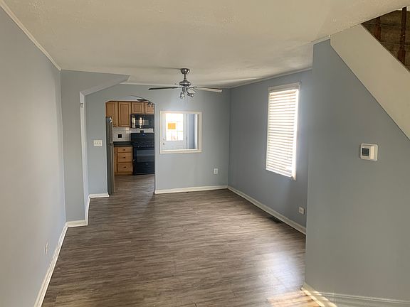 3rd image of 106 Franklin St
