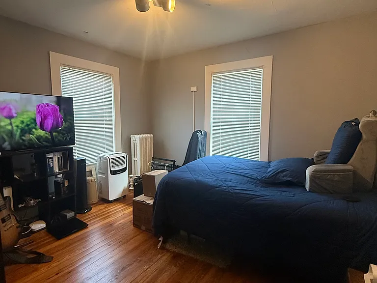 63 Ridge St — Photo 6