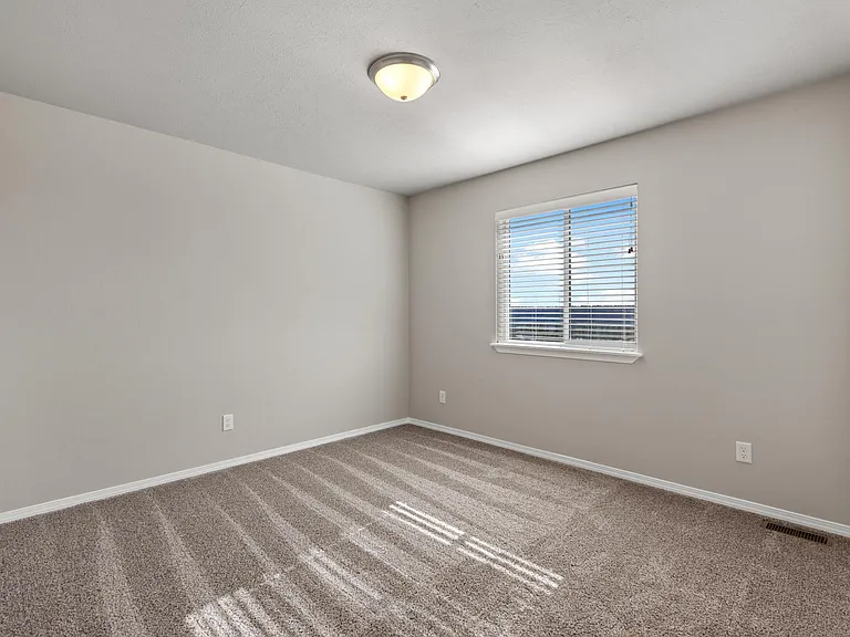 8567 N Sylvia St #8567 — Photo 12