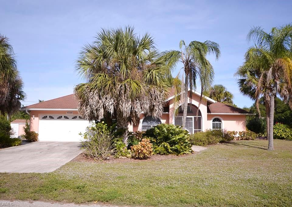 1st image of 7230 Guava Ave