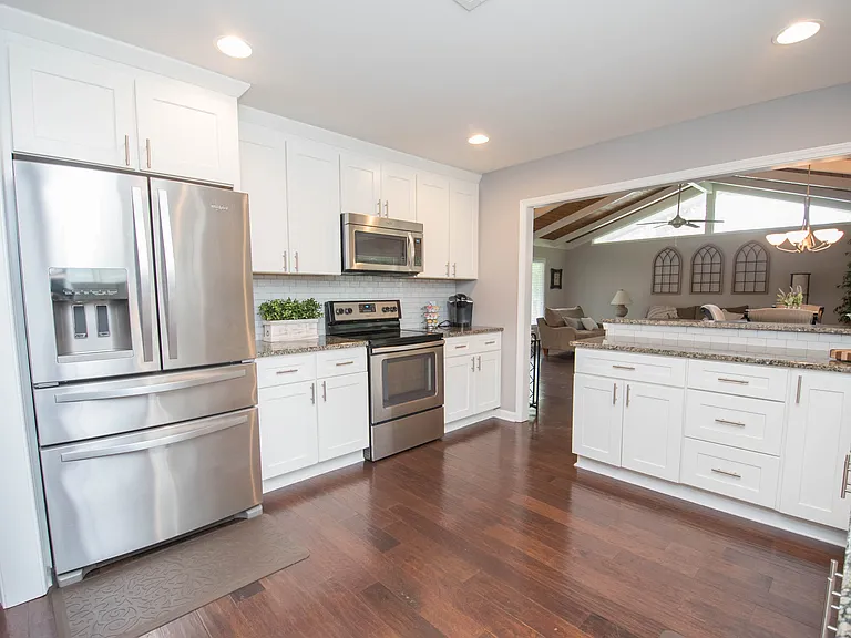 209 Waterwood Bnd — Photo 9