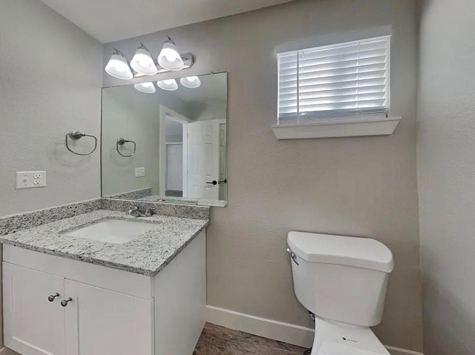 1st image of 3646 Jasmine Ave #2-4