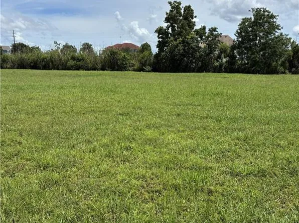 1430 Clipper Island Rd, Slidell, LA 70458