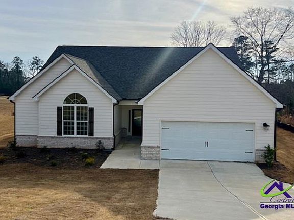 2nd image of 208 Trellis Walk