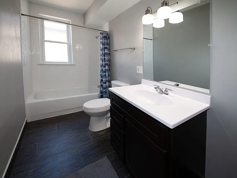 Vandy House — Photo 130