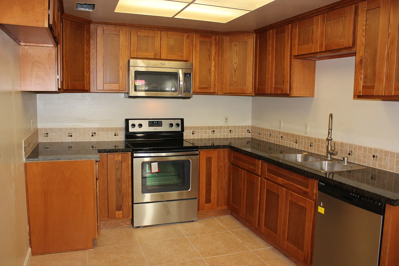 5321 Winfield Way APT 3 photo 1