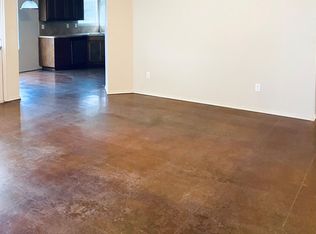 956 Micah Rd, Burleson, TX 76028